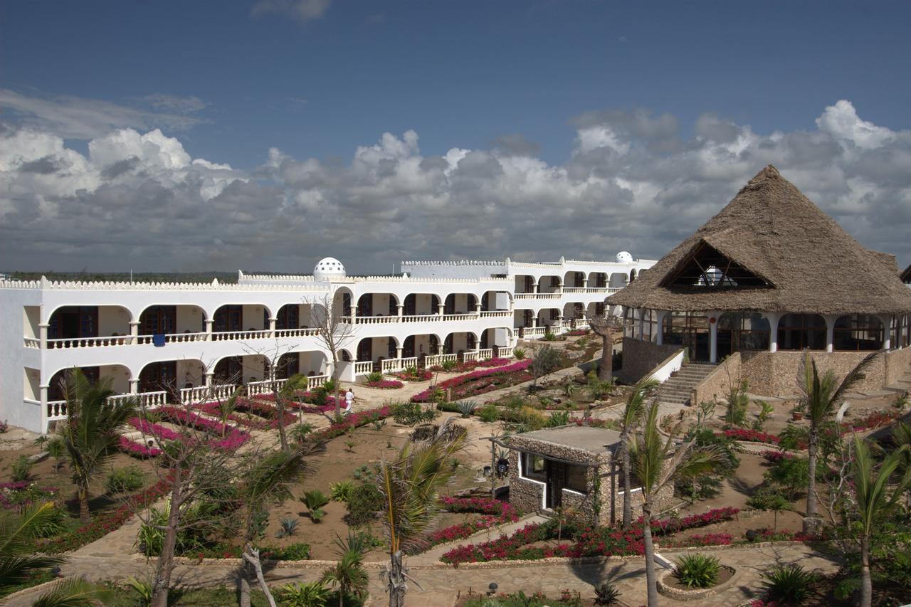 Jumbo Watamu Hotel Eksteriør billede