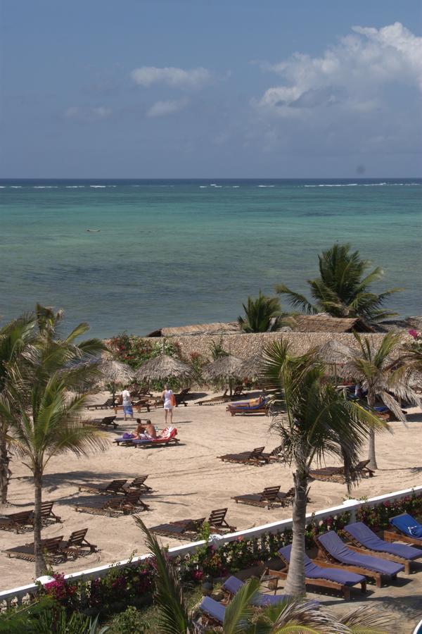 Jumbo Watamu Hotel Eksteriør billede